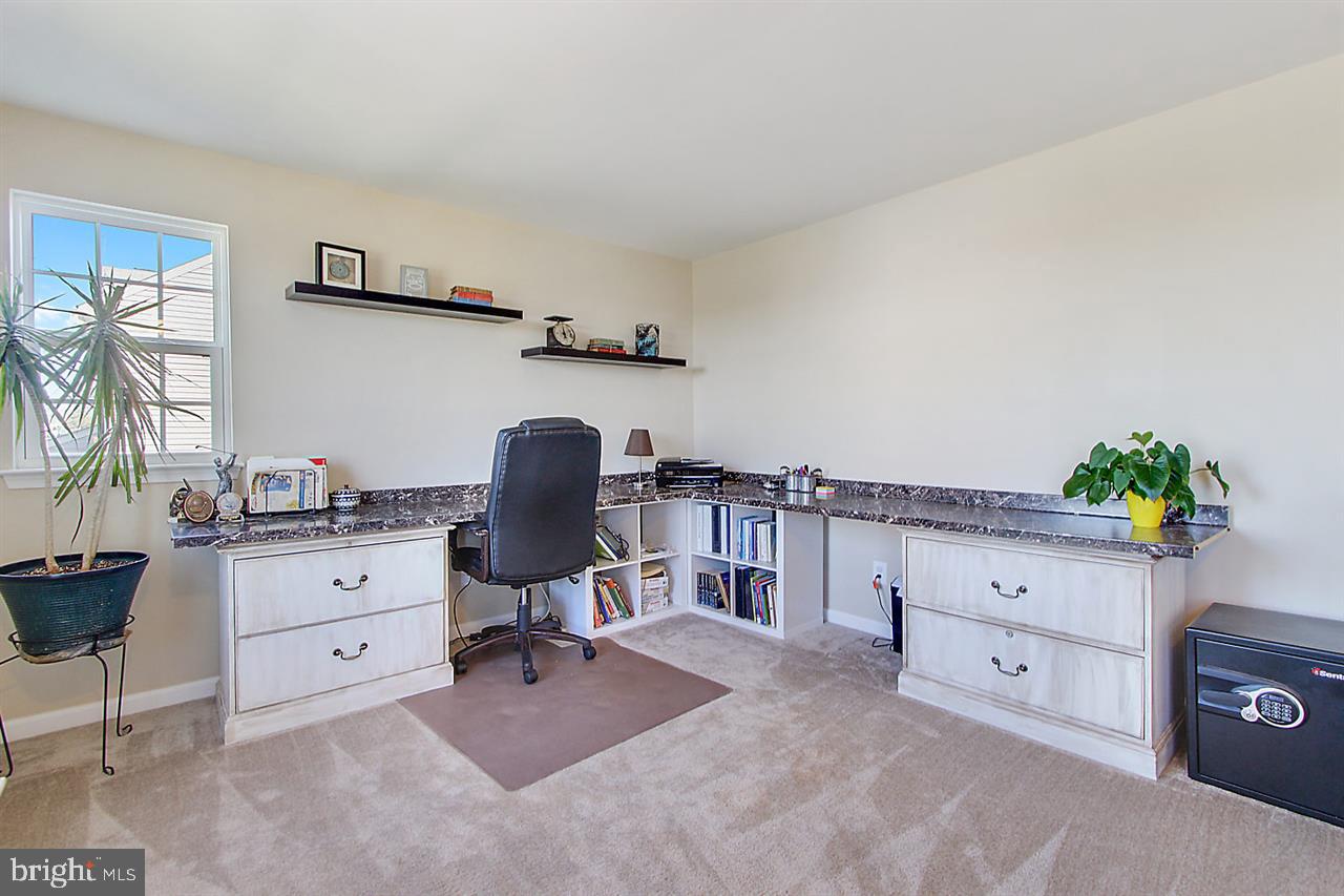 695 Countryside Road Seven Valleys, PA 17360 - Photo 21 of 31 Gallery Image 21