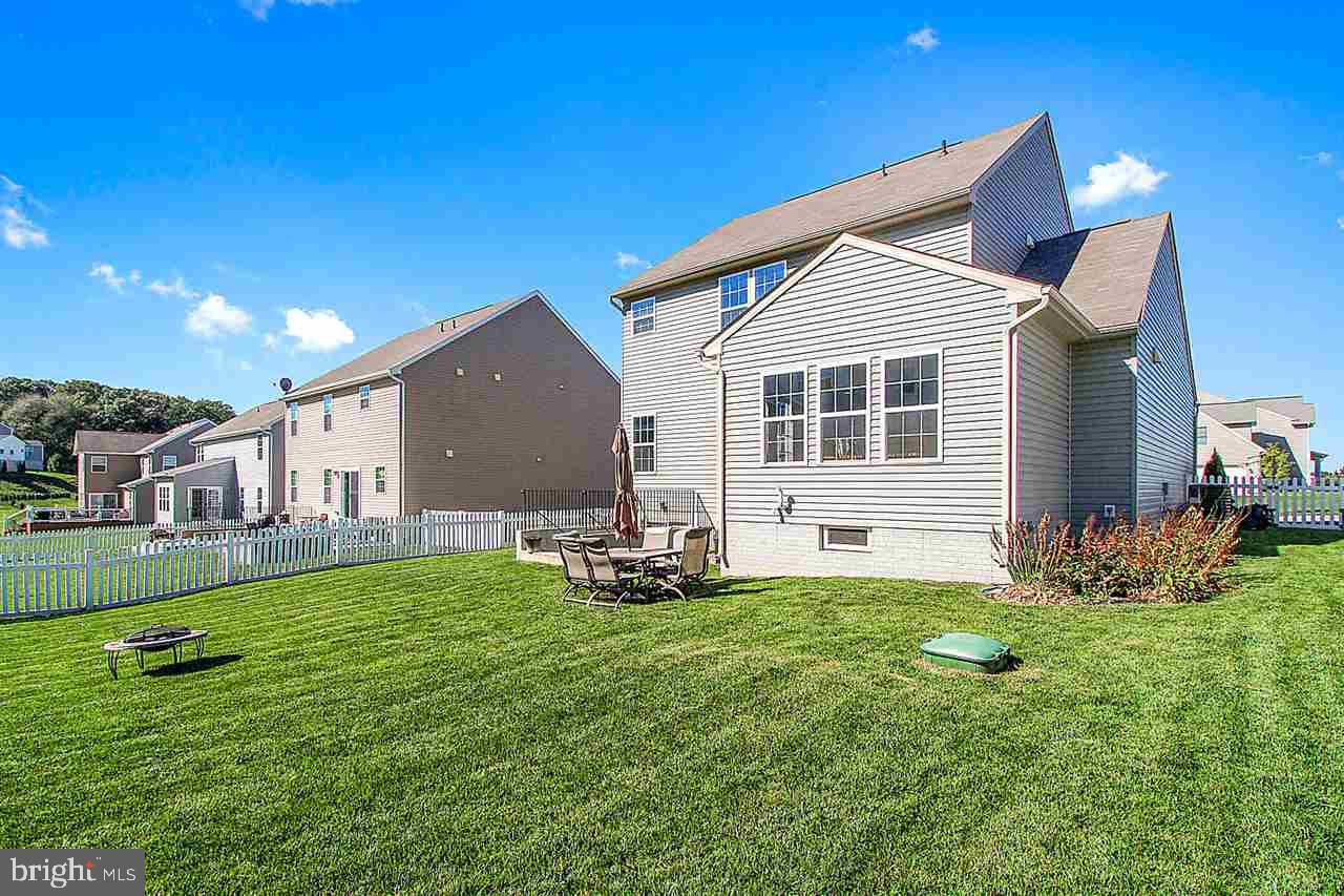 695 Countryside Road Seven Valleys, PA 17360 - Photo 30 of 31 Gallery Image 30