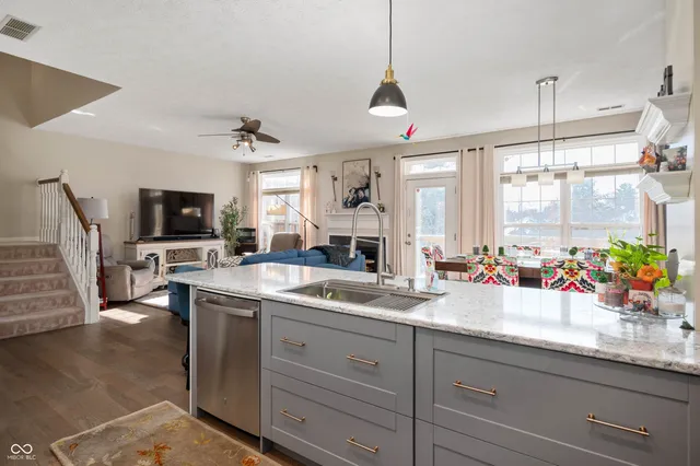 $517,500 | 11231 Fonthill Drive, Indianapolis, IN 46236