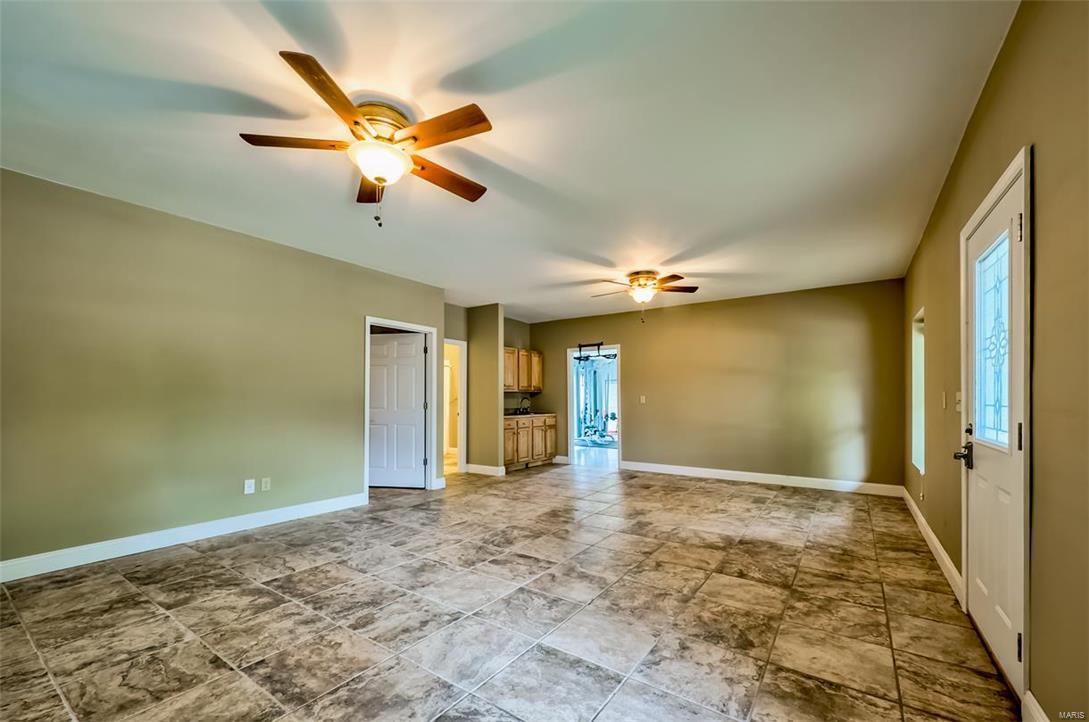 28519 Bradsow Road Jerseyville, IL 62052 - Photo 26 of 58