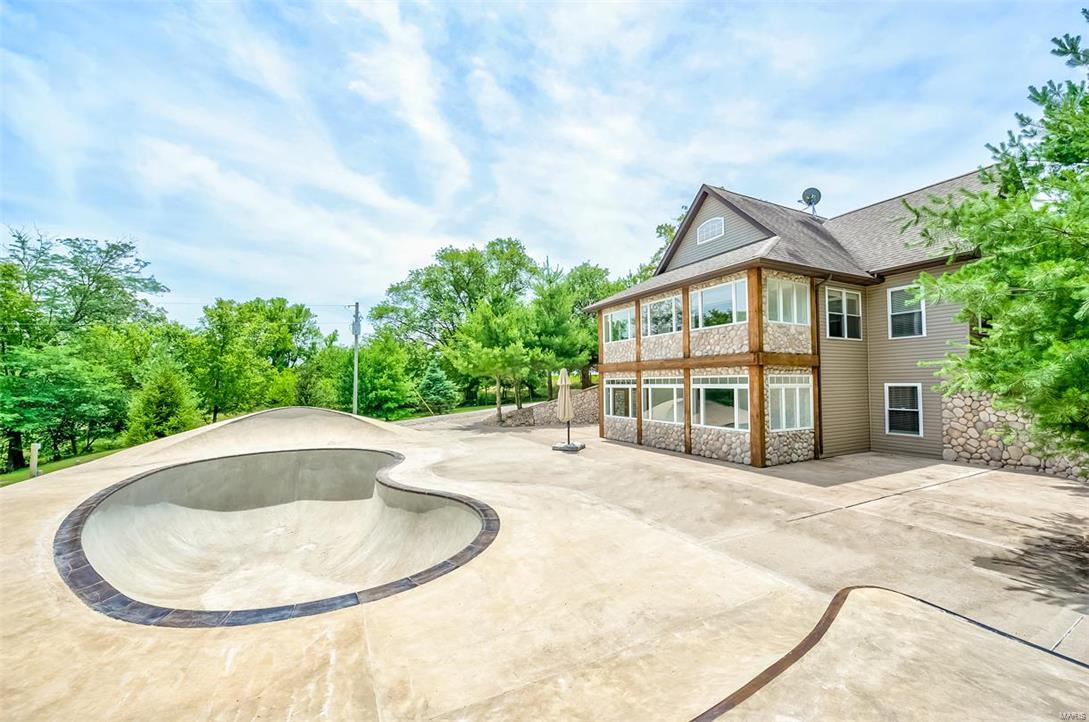 28519 Bradsow Road Jerseyville, IL 62052 - Photo 32 of 58