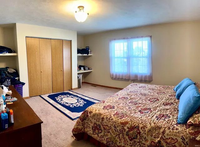 $530,000 | 2898 North 350 East, Rolling Prairie, IN 46371