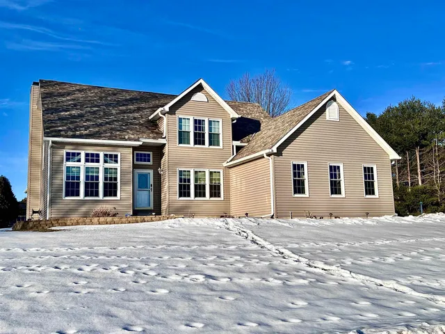 $530,000 | 2898 North 350 East, Rolling Prairie, IN 46371