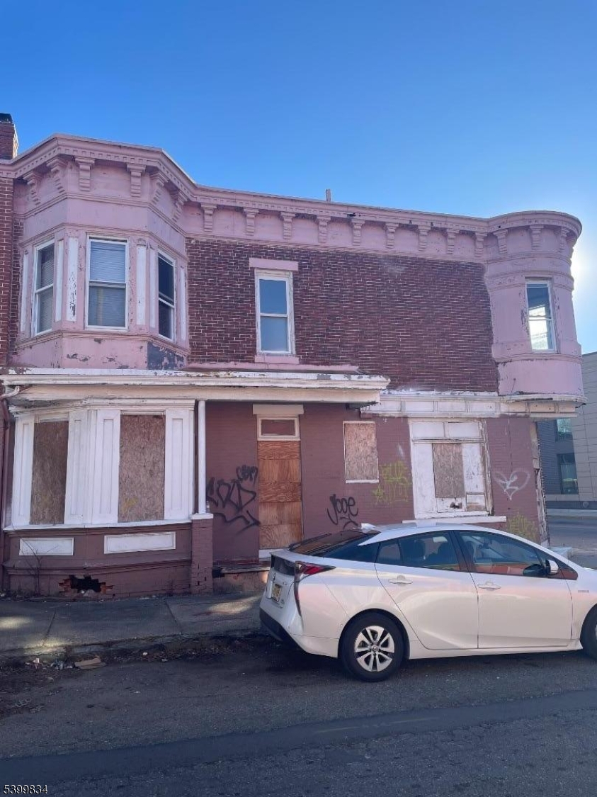 1476 Mt Ephraim Avenue, Unit 3 Camden, NJ 08104 - Photo 3 of 21