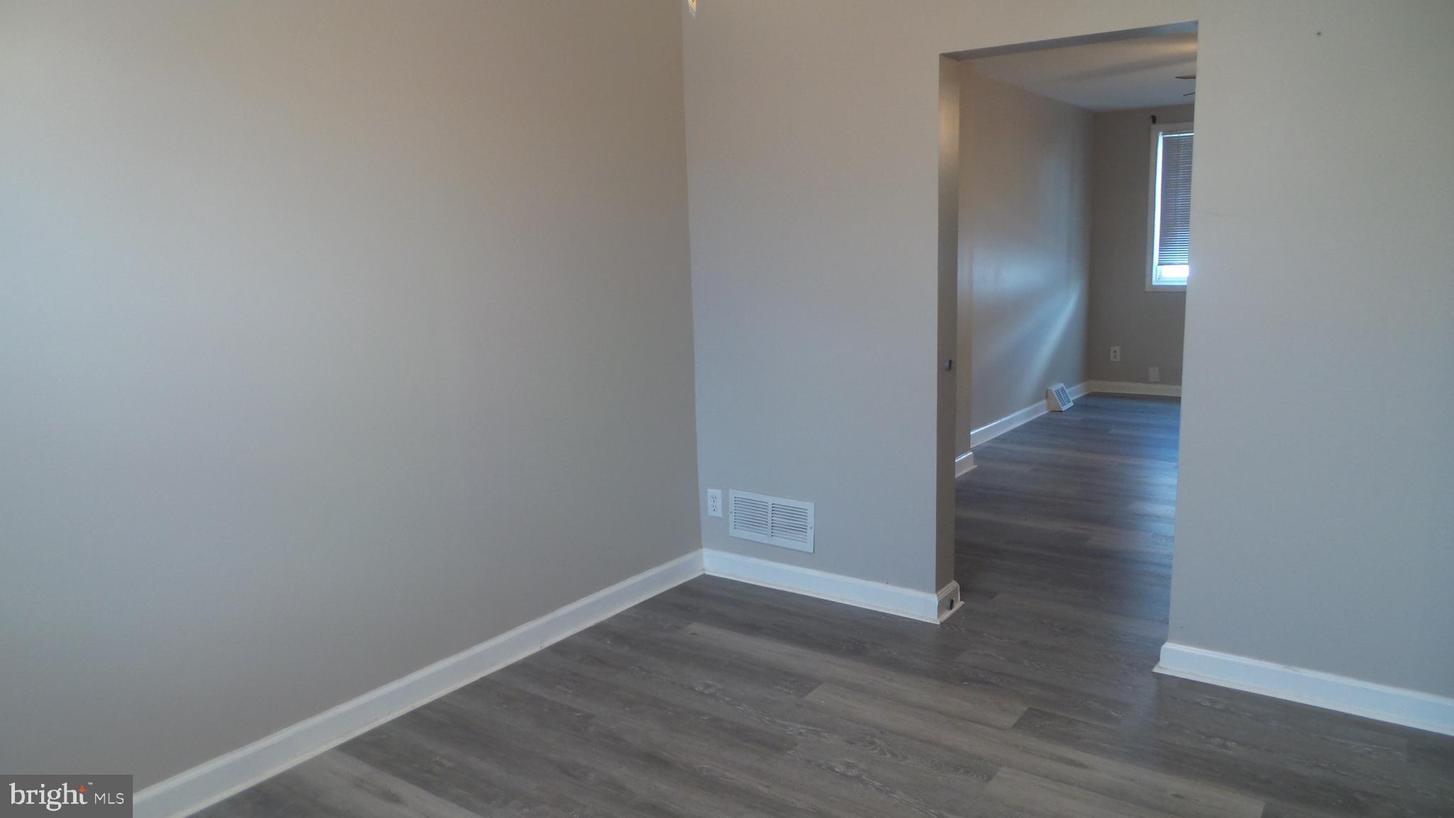 7832 New Battle Grove Road Dundalk, MD 21222 - Photo 5 of 17 Gallery Image 5