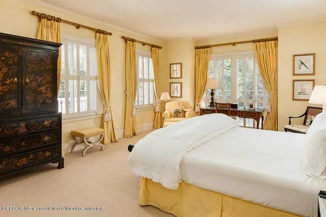 $150,000 | 110 Clarke Avenue, Palm Beach, FL 33480