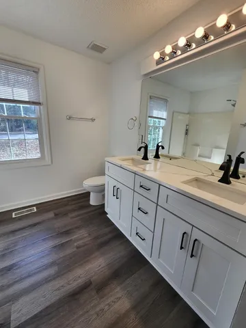 $1,995 | 625 Thistlegate Trail, Raleigh, NC 27610