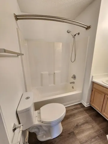 $1,995 | 625 Thistlegate Trail, Raleigh, NC 27610