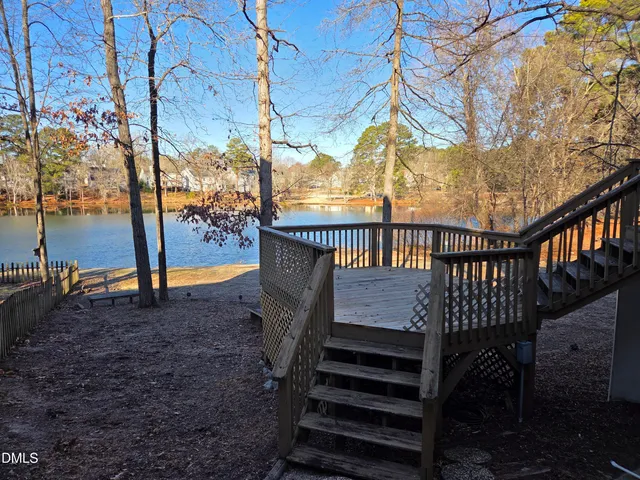 $1,995 | 625 Thistlegate Trail, Raleigh, NC 27610