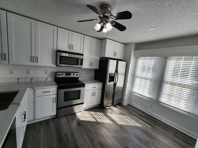 $1,995 | 625 Thistlegate Trail, Raleigh, NC 27610