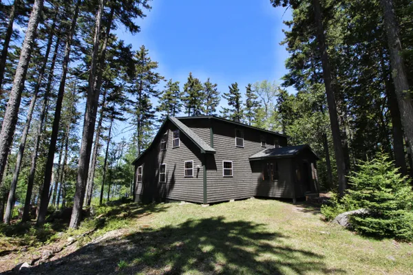 $499,000 | 113 West Arm Road, Oquossoc, ME 04964