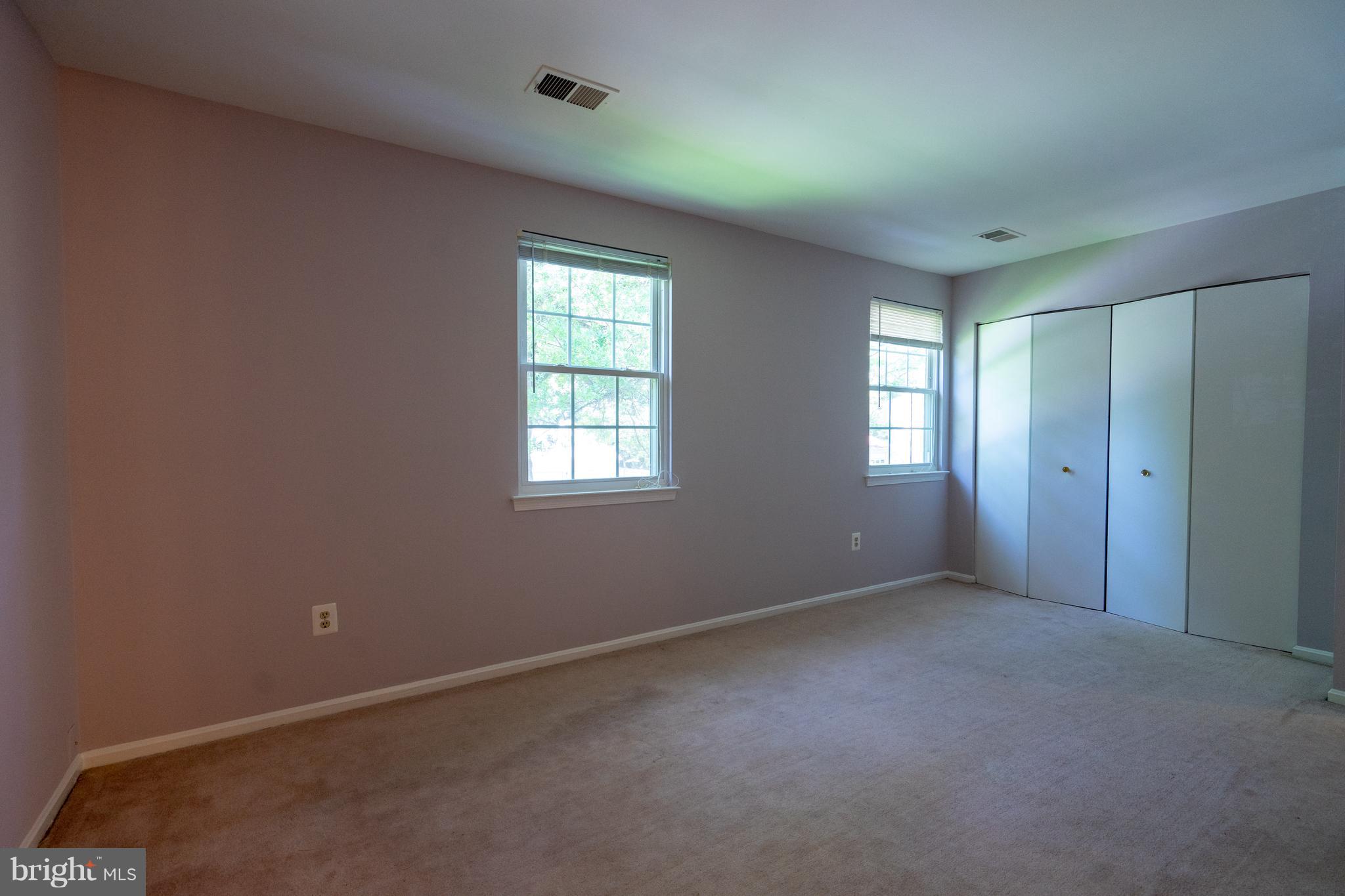9126 Roundleaf Way Gaithersburg, MD 20879 - Photo 21 of 30 Interior
