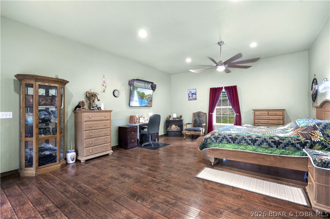 411 Valley Spring Road Camdenton, MO 65020 - Photo 26 of 46