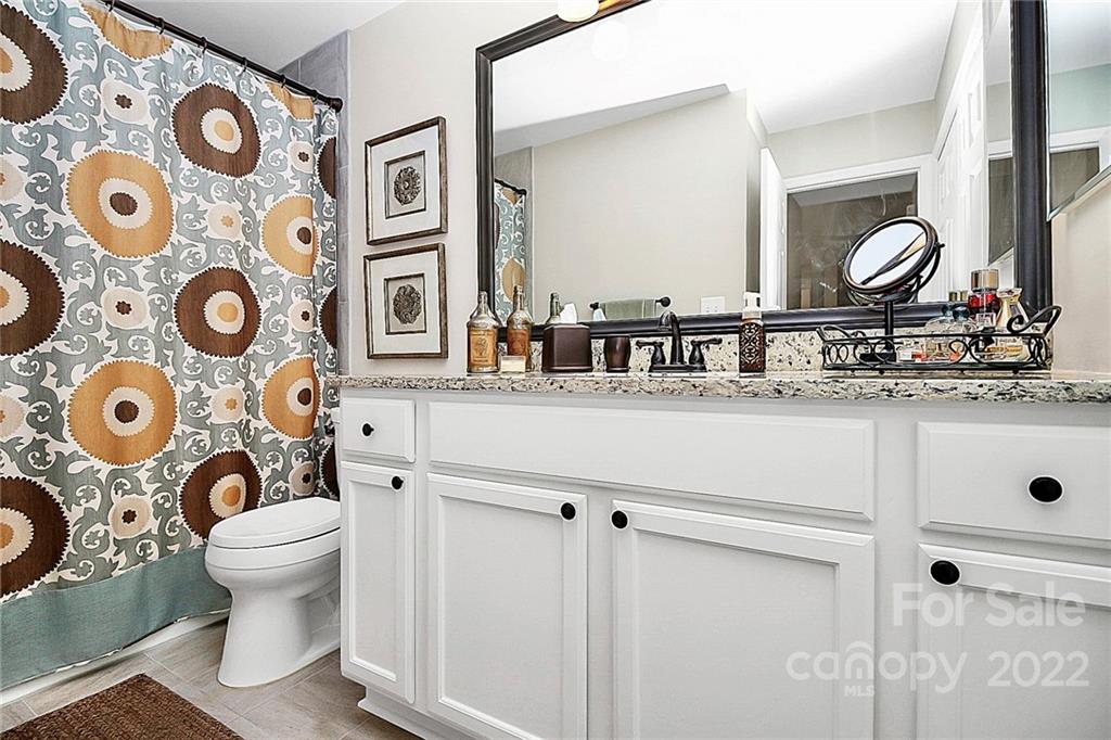 318 Queens Road, Unit 15 Charlotte, NC 28204 - Photo 19 of 27 Gallery Image 19