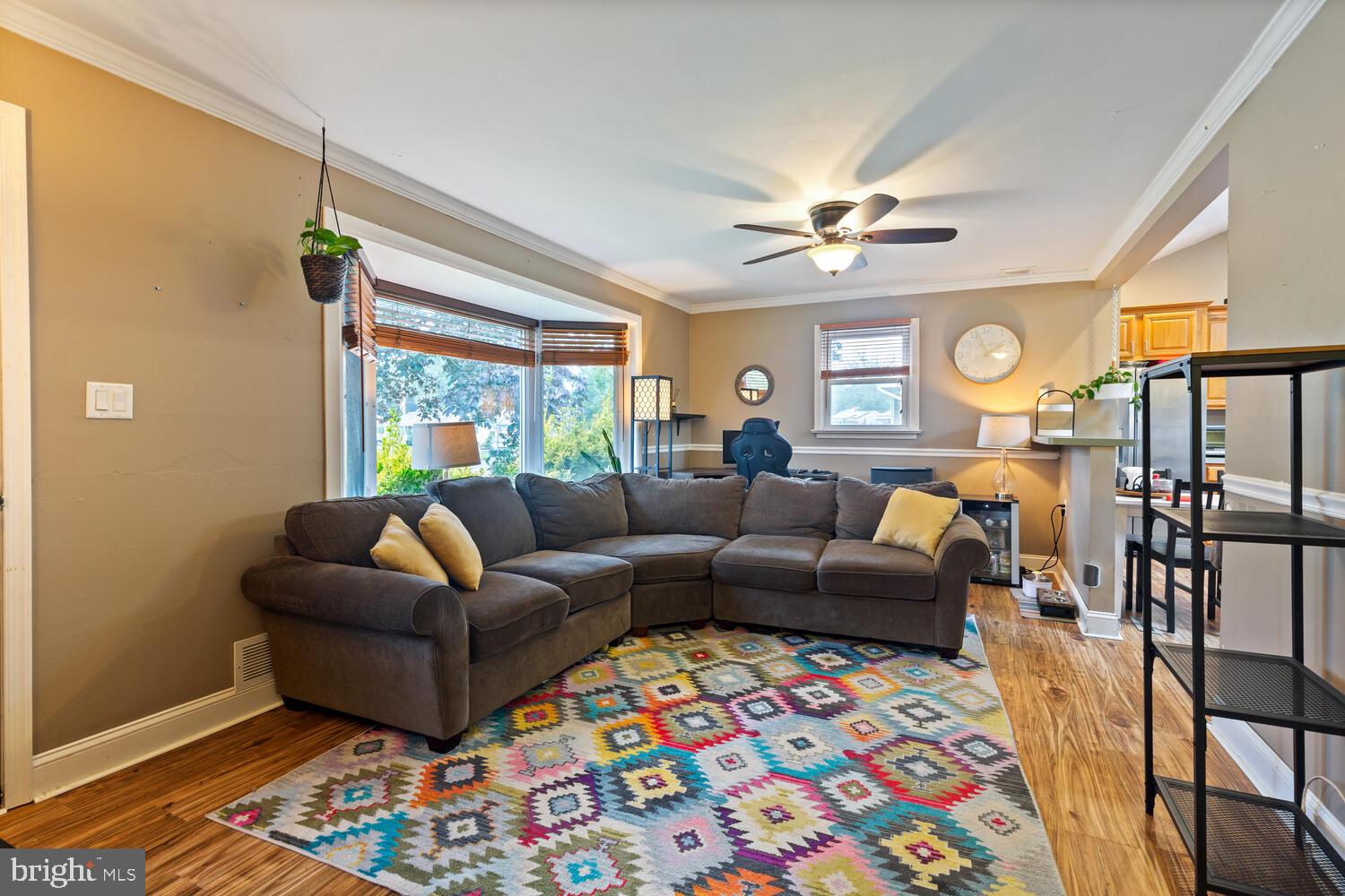 12 Sun Valley Road Hamilton, NJ 08690 - Photo 5 of 26 Living Room