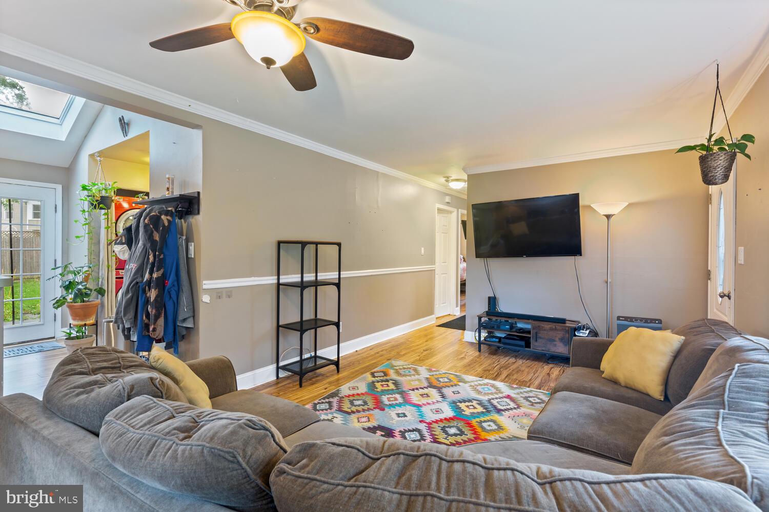 12 Sun Valley Road Hamilton, NJ 08690 - Photo 7 of 26 Living Room