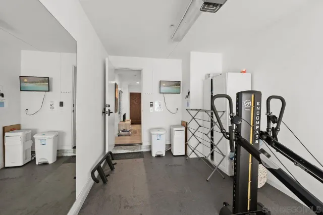 $1,960,000 | 6639 La Jolla Boulevard, San Diego, CA 92037