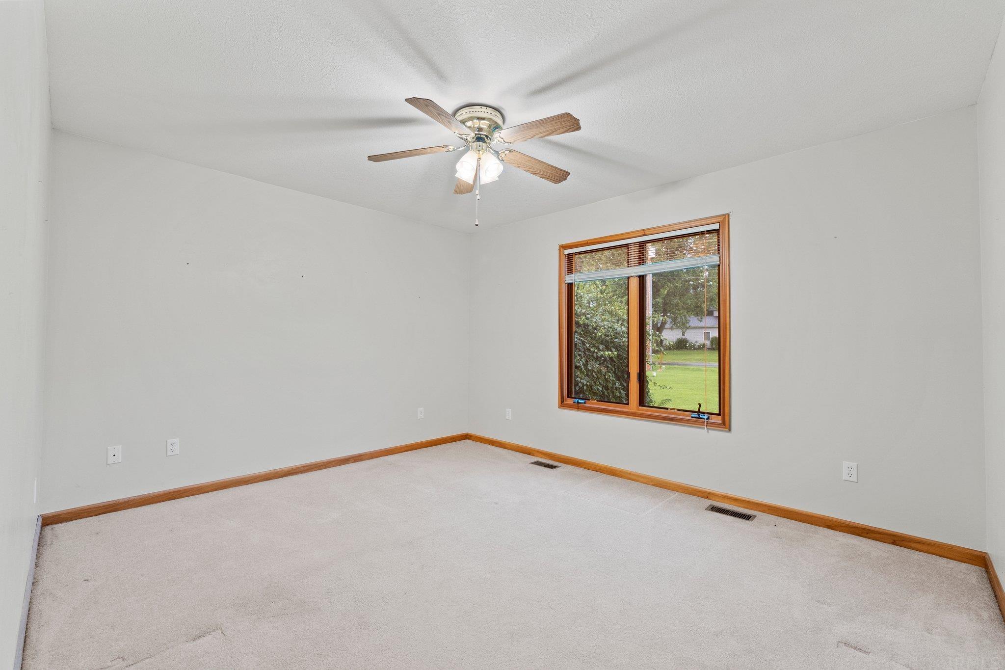 3795 West Landis Road Angola, IN 46703 - Photo 20 of 33 Gallery Image 20