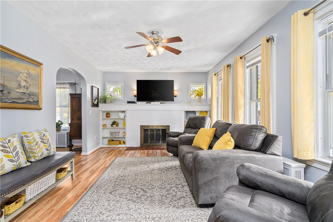 82 Gaskill Street Woonsocket, RI 02895 - Photo 16 of 33 Gallery Image 16