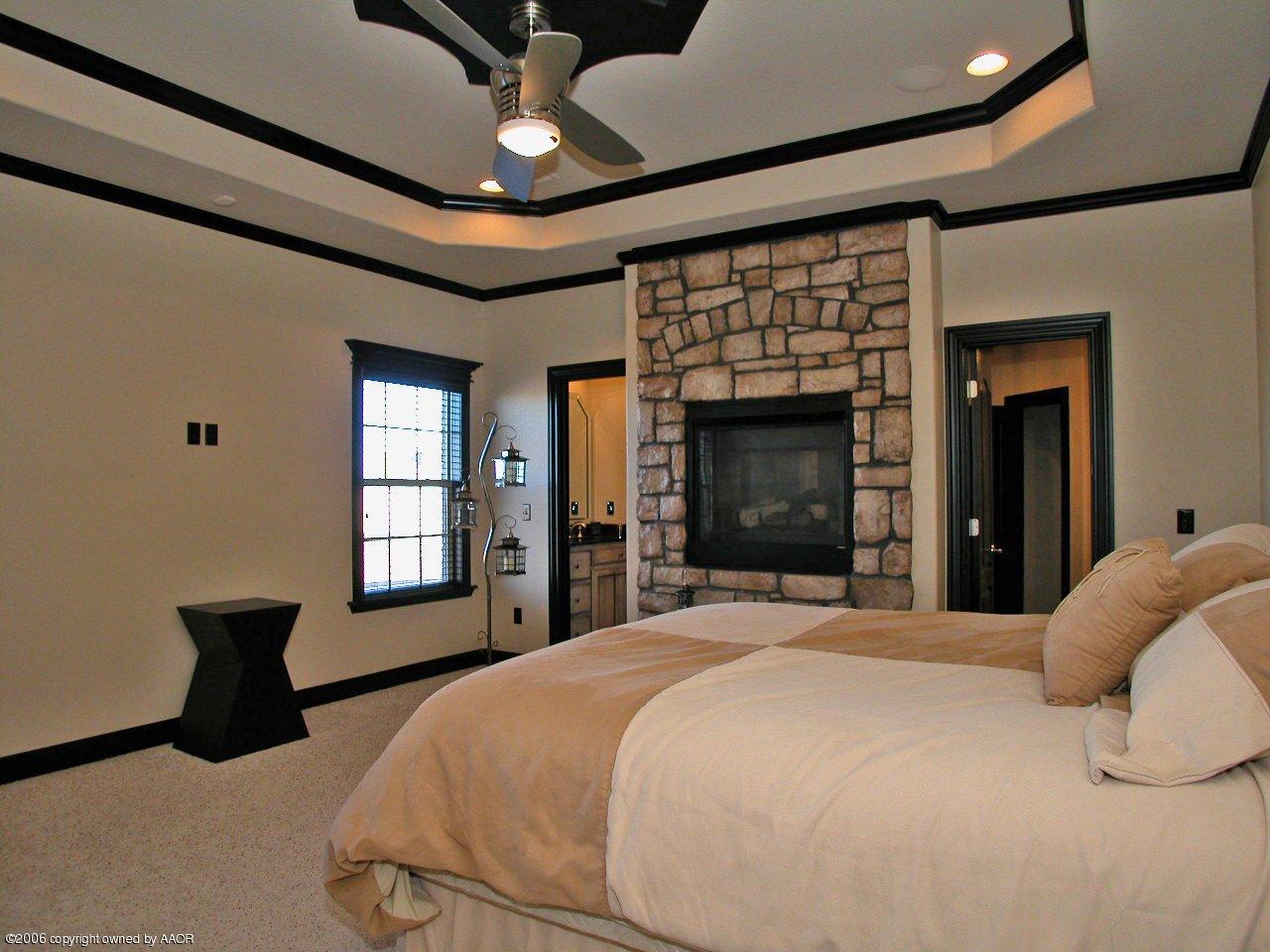 9201 Rj Drive Amarillo, TX 79119 - Photo 9 of 15 Master Bedroom