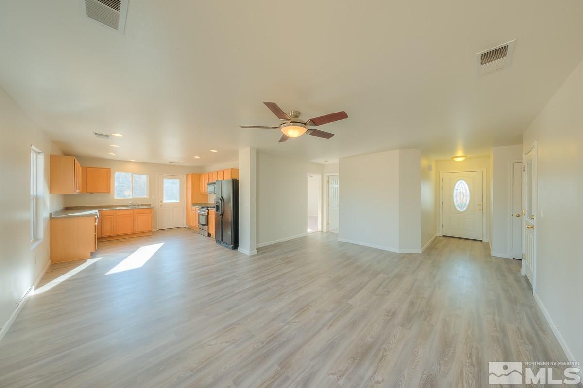 7450 Red Baron Court Reno, NV 89506 - Photo 5 of 24 Photo 5