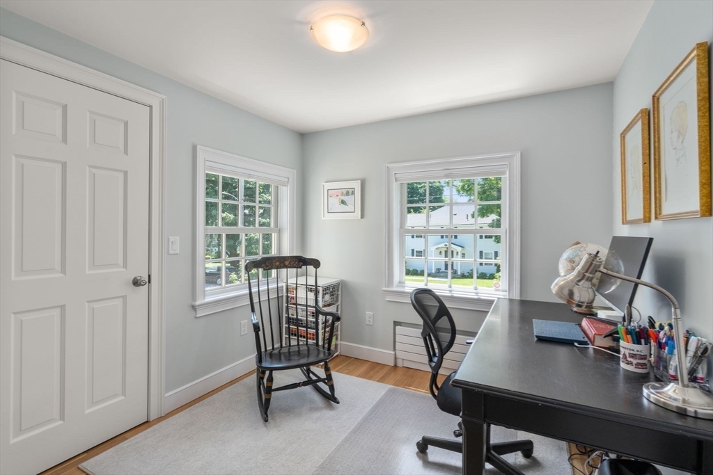 10 Auburn Road Wellesley, MA 02481 - Photo 22 of 34