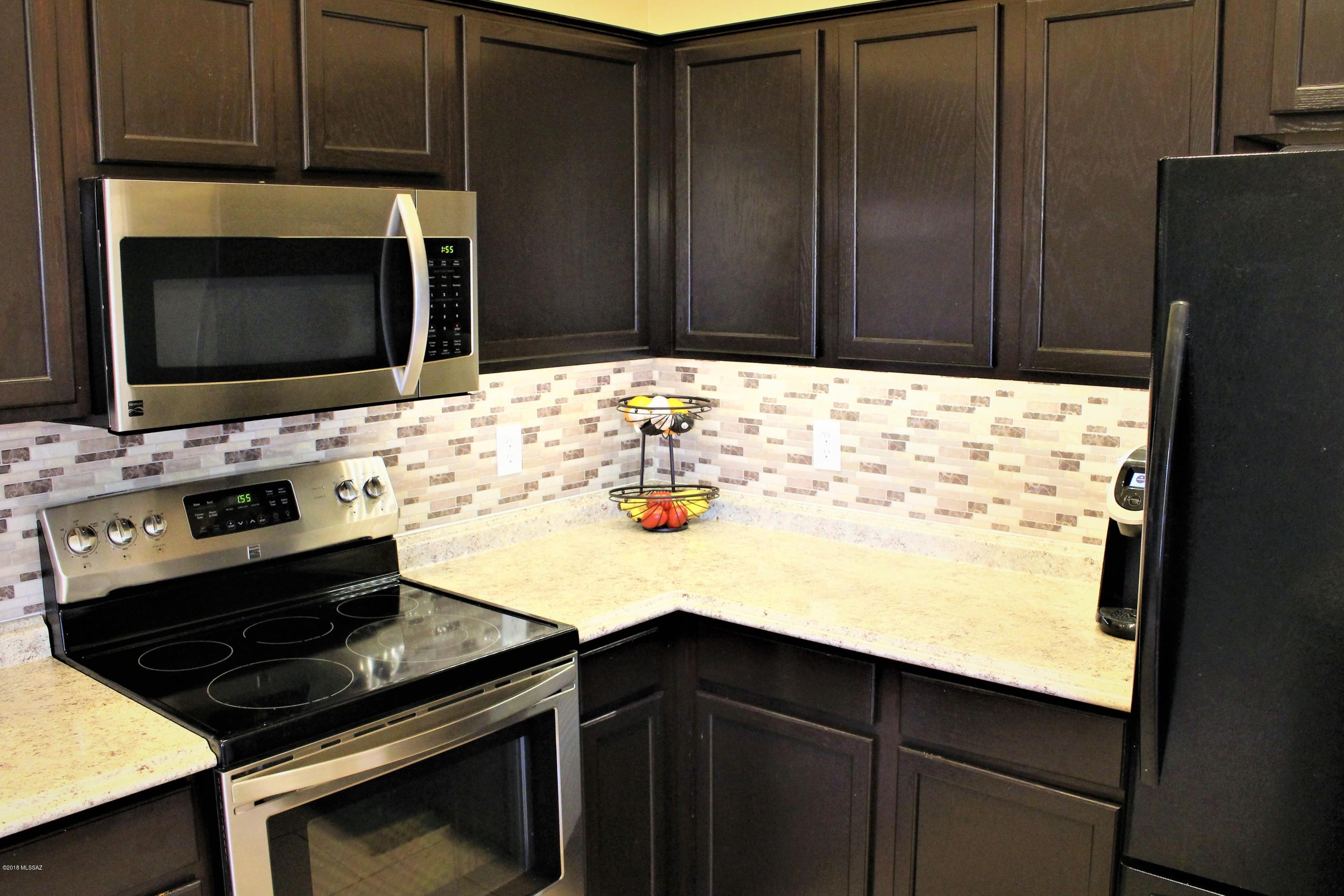 7255 West Maple Ridge Drive Tucson, AZ 85743 - Photo 11 of 45 Gallery Image 11