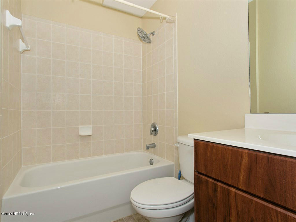 9745 Touchton Road, Unit 1522 Jacksonville, FL 32246 - Photo 15 of 25 014_Bathroom 2