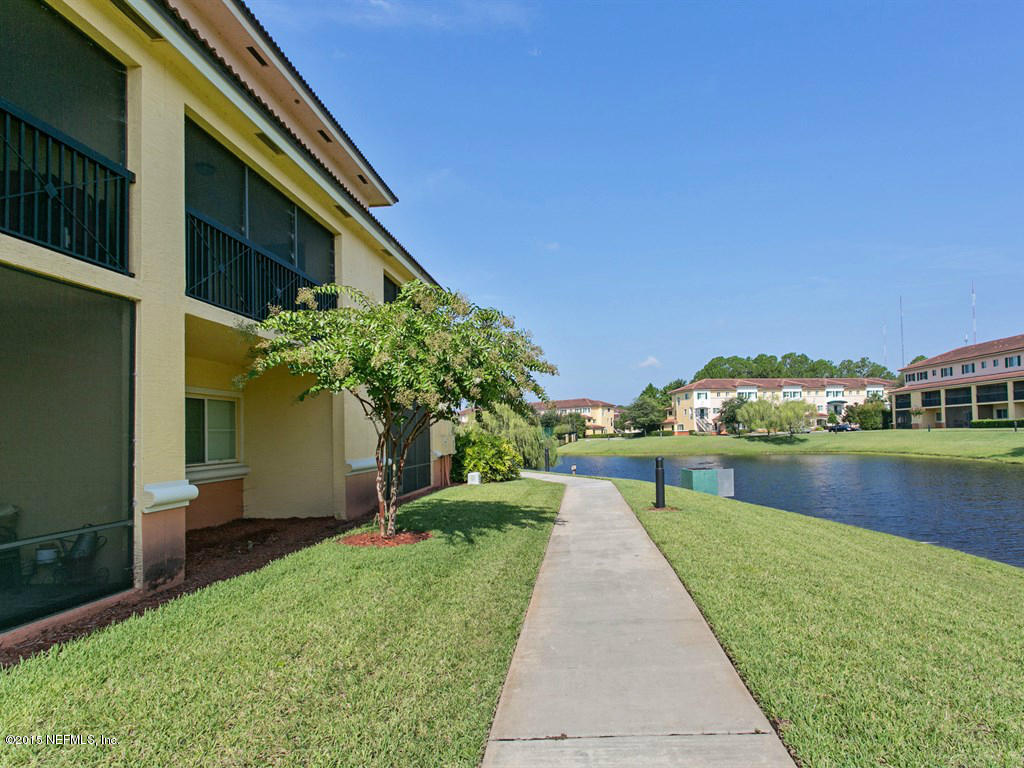 9745 Touchton Road, Unit 1522 Jacksonville, FL 32246 - Photo 17 of 25 017_Exterior Back