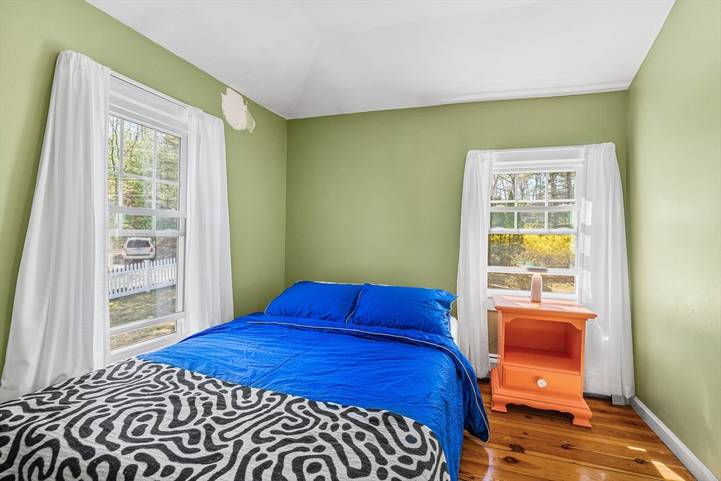 17 Vale Road Wakefield, MA 01880 - Photo 12 of 25