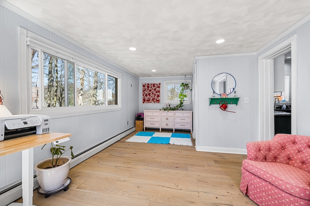 17 Vale Road Wakefield, MA 01880 - Photo 6 of 25