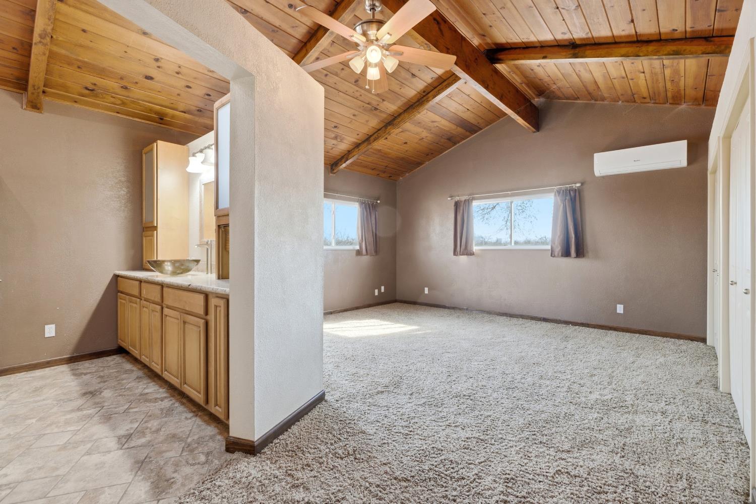4224 Griffin Road Hughson, CA 95326 - Photo 21 of 46 a view of a storage & utility room