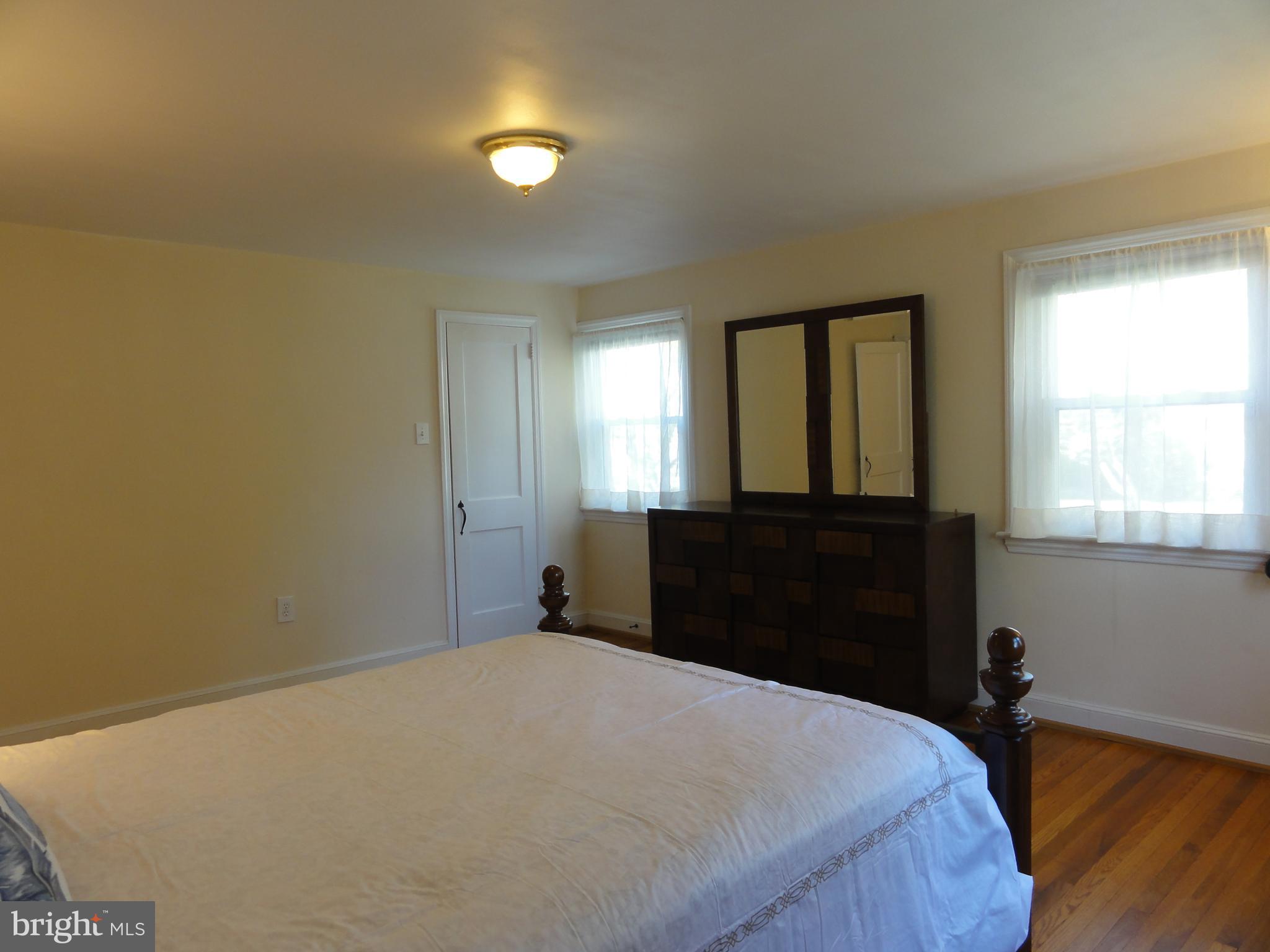 240 Crosshill Road Wynnewood, PA 19096 - Photo 20 of 38