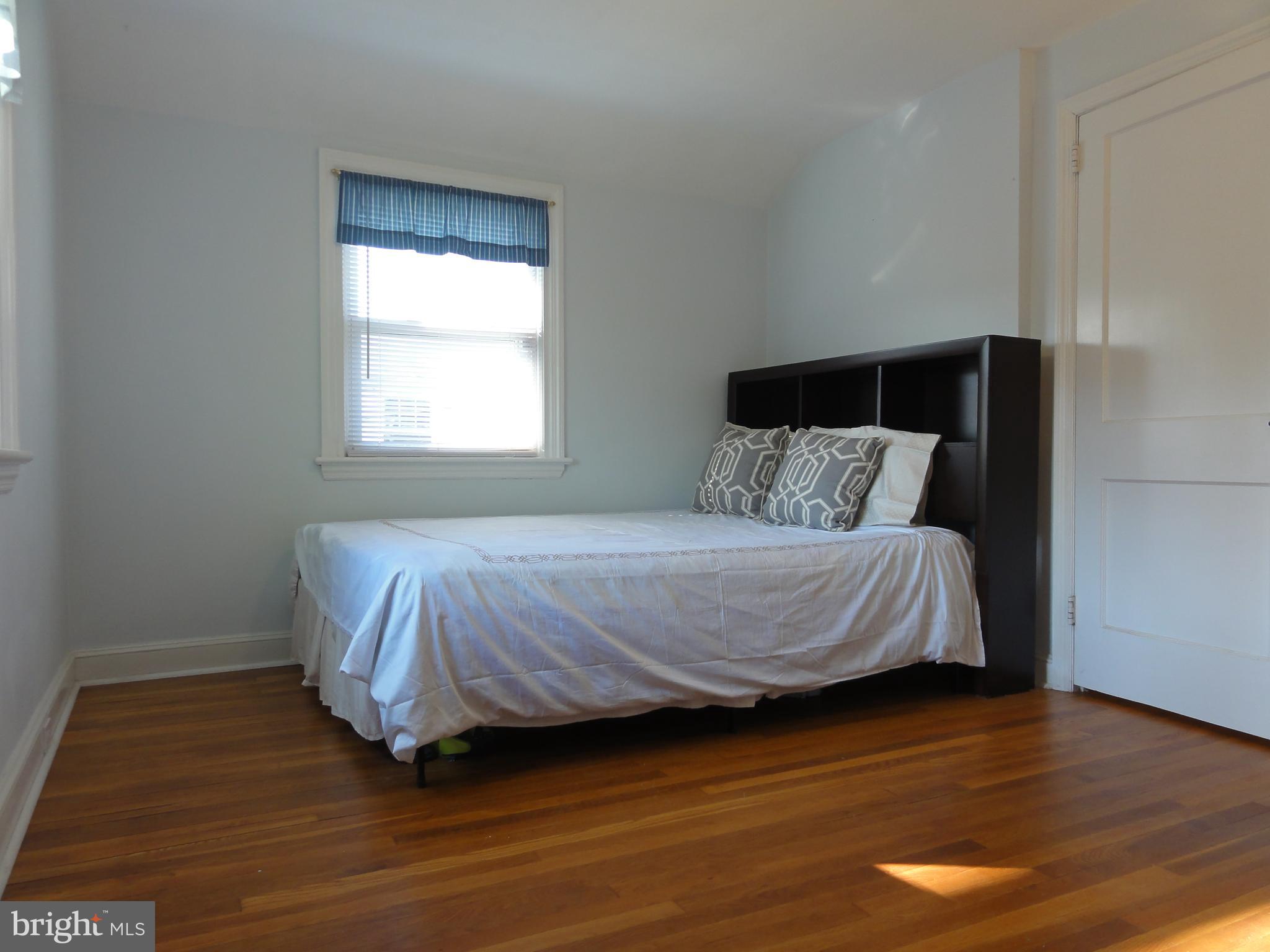 240 Crosshill Road Wynnewood, PA 19096 - Photo 26 of 38