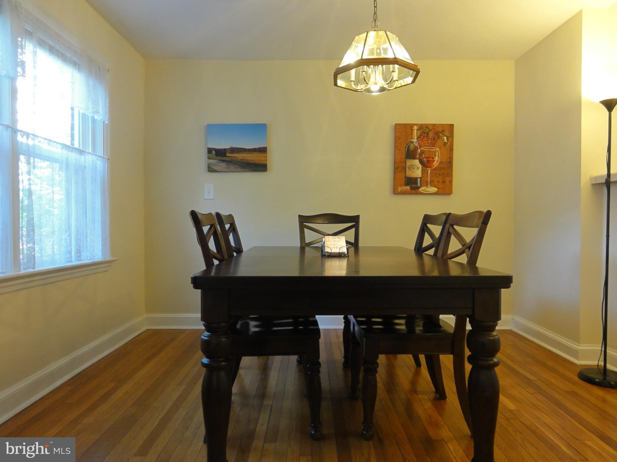240 Crosshill Road Wynnewood, PA 19096 - Photo 9 of 38