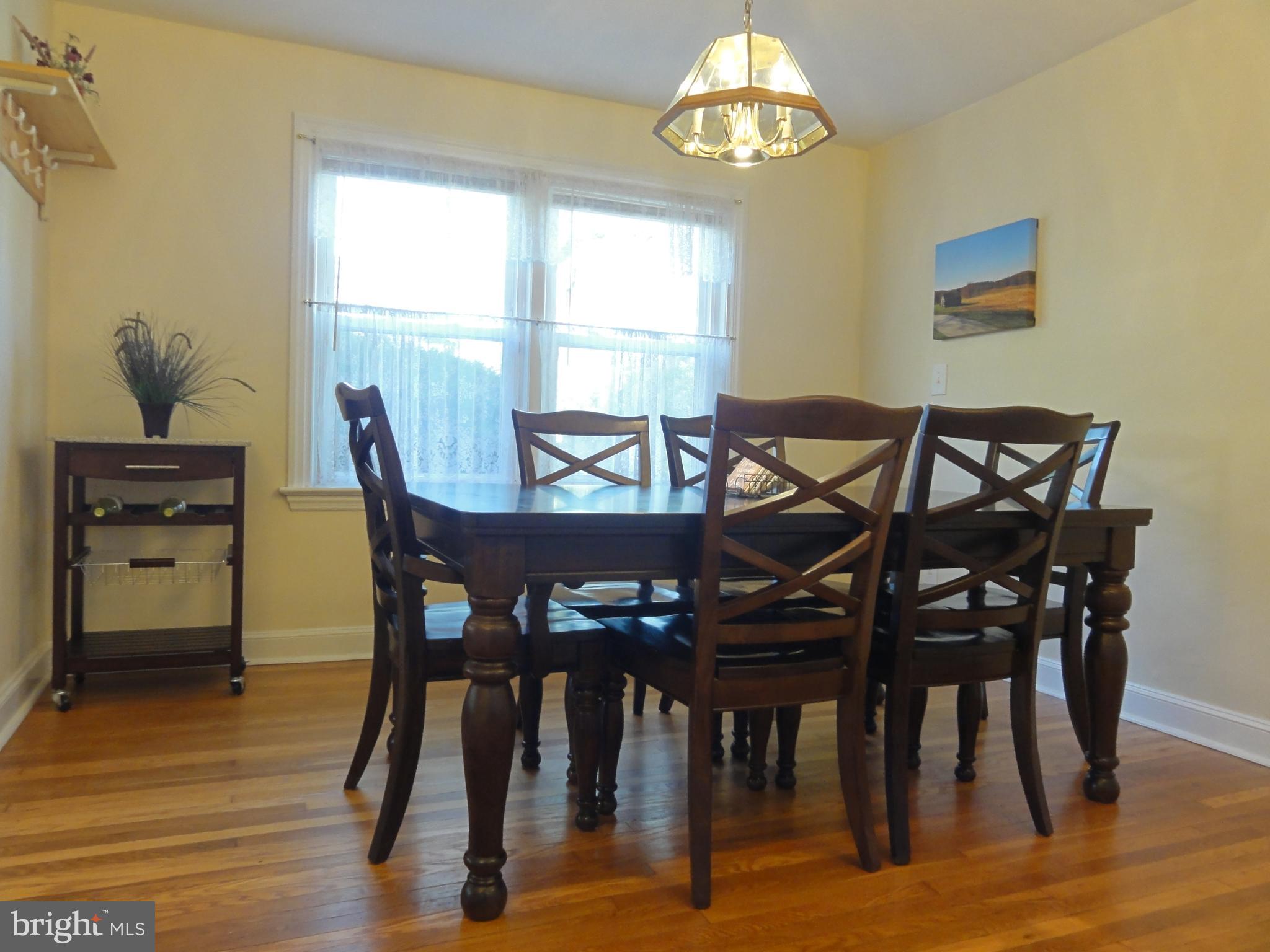 240 Crosshill Road Wynnewood, PA 19096 - Photo 10 of 38