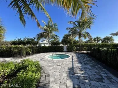 $2,950 | 9007 St Lucia Drive, Naples, FL 34114