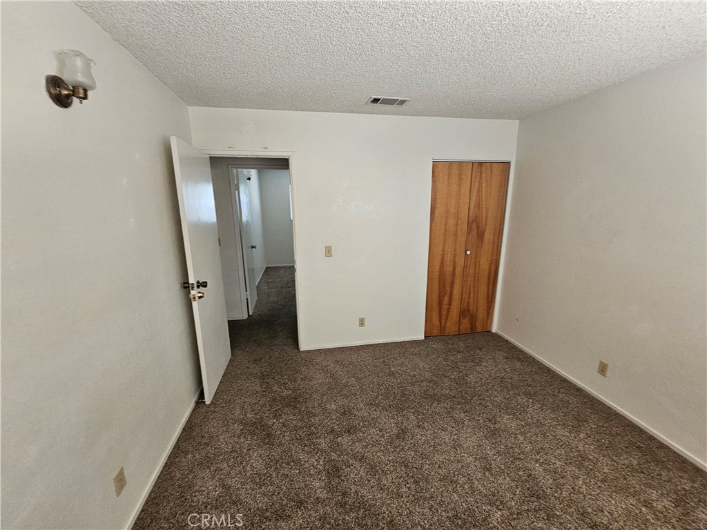 14150 Apple Valley Road Apple Valley, CA 92307 - Photo 14 of 17 Gallery Image 14
