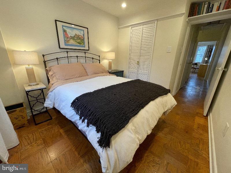 1574 33rd Street Northwest Washington, DC 20007 - Photo 10 of 20