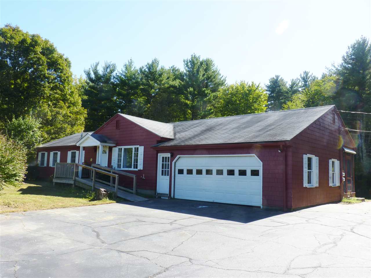 457 Packers Falls Road Lee, NH 03861 - Photo 1 of 10