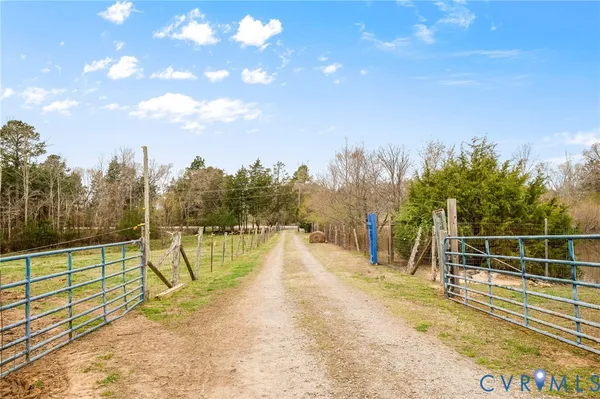 $450,000 | 21921 Boydton Plank Road, McKenney, VA 23872