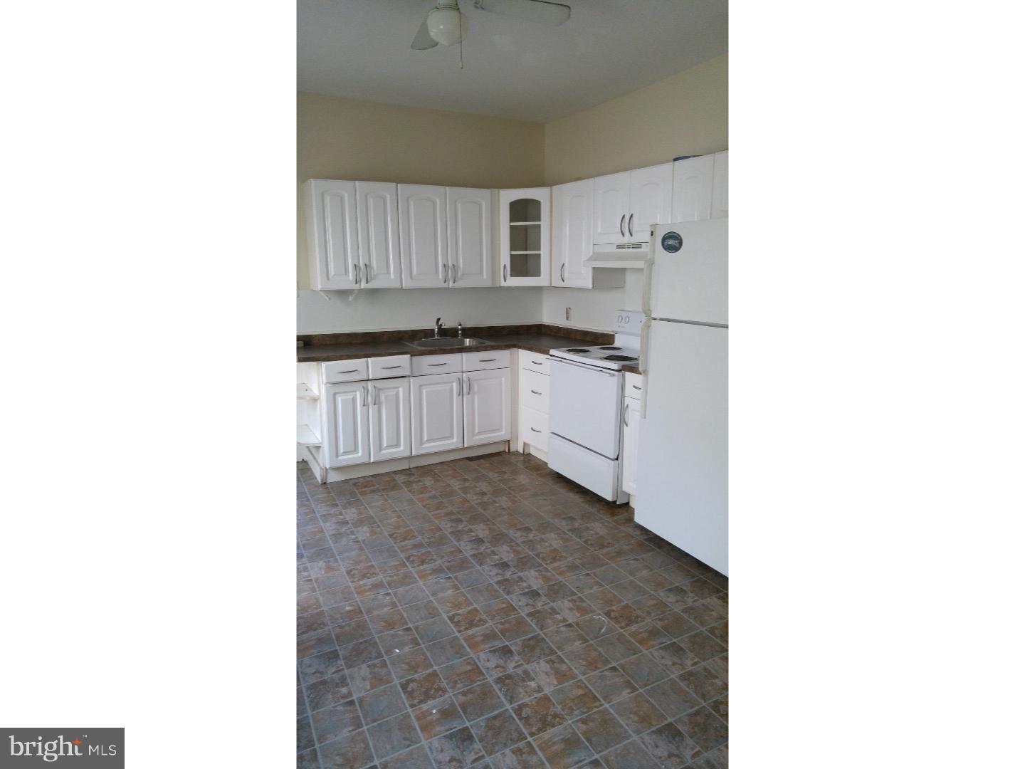 634 Bath Road Bristol, PA 19007 - Photo 2 of 5 Gallery Image 2
