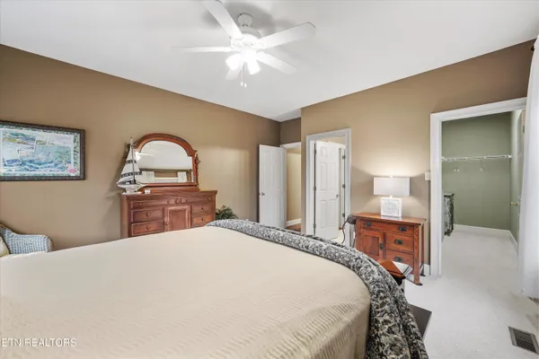 $809,900 | 1826 Peppertree Drive, Alcoa, TN 37701