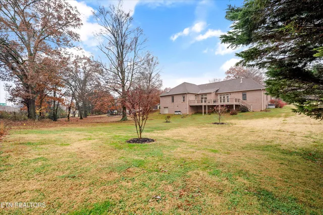 $814,900 | 1826 Peppertree Drive, Alcoa, TN 37701