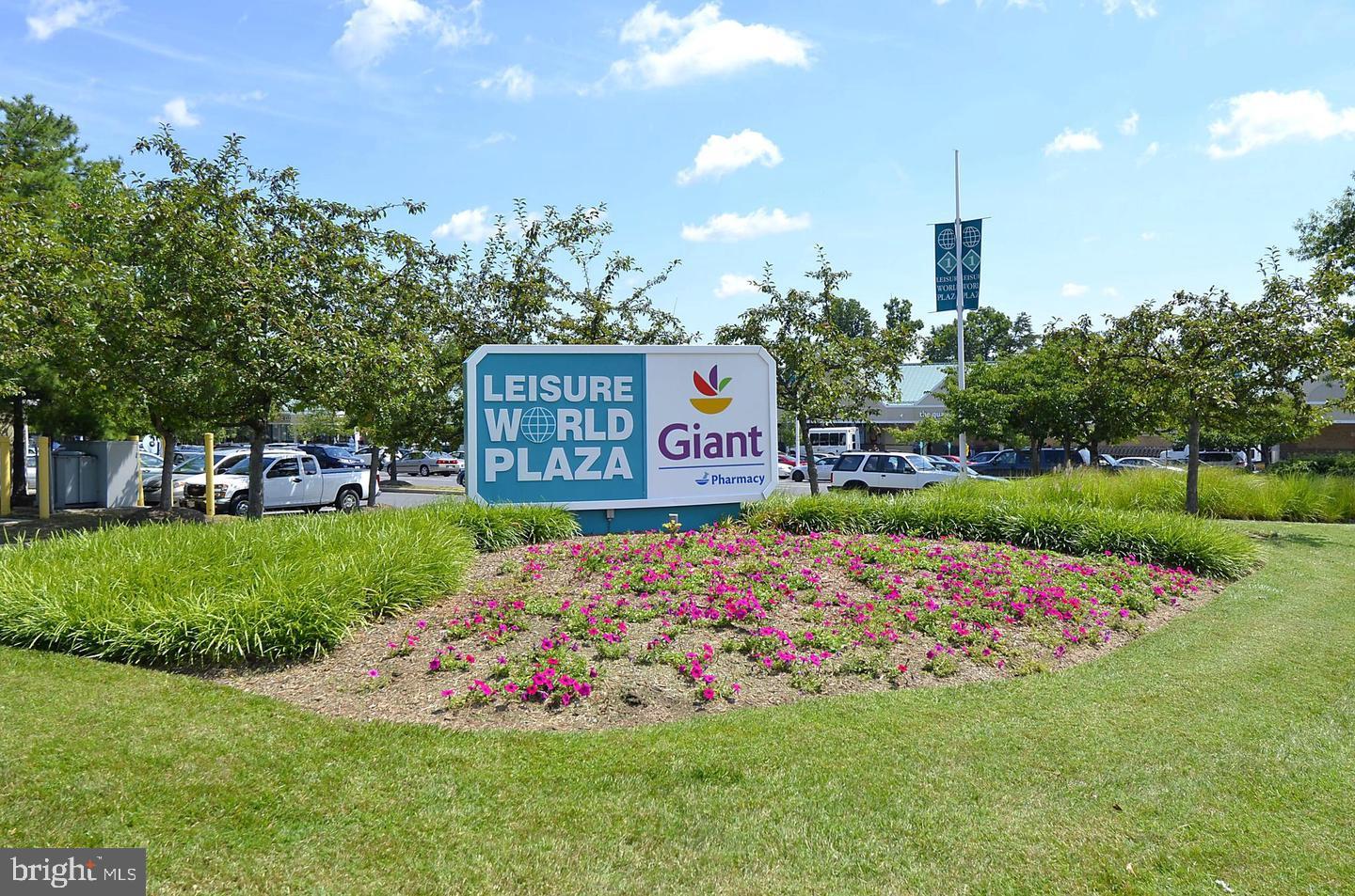 2921 North Leisure Silver Spring, Unit 211 Silver Spring, MD 20906 - Photo 4 of 21