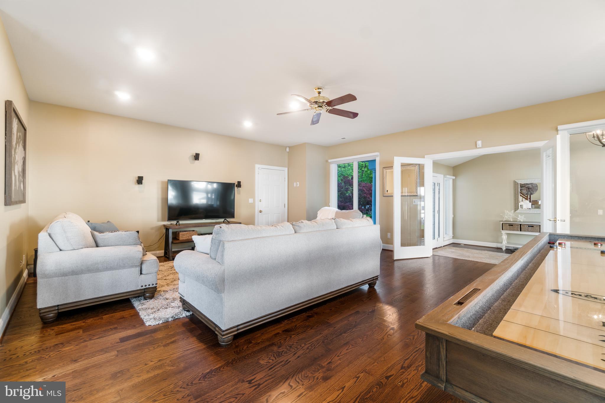 1258 West River Road Shady Side, MD 20764 - Photo 33 of 103 Game/Family/Fun, Room