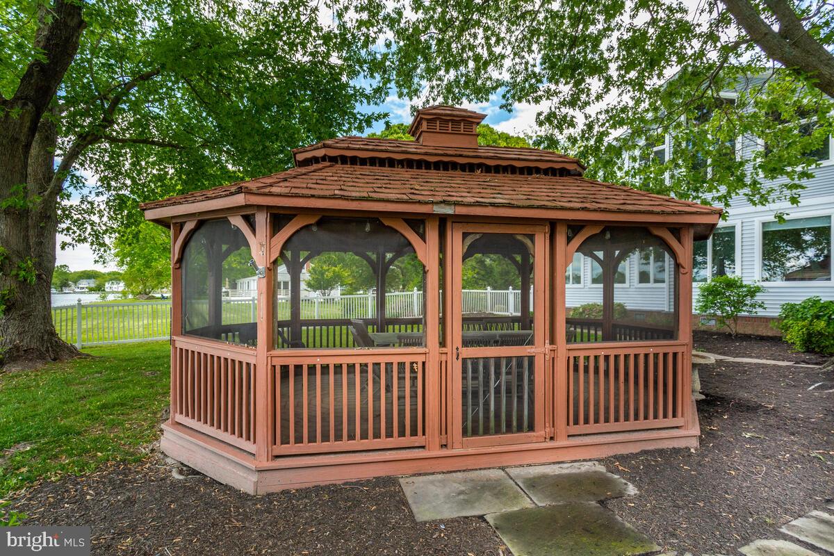 1258 West River Road Shady Side, MD 20764 - Photo 76 of 103 Dine away!