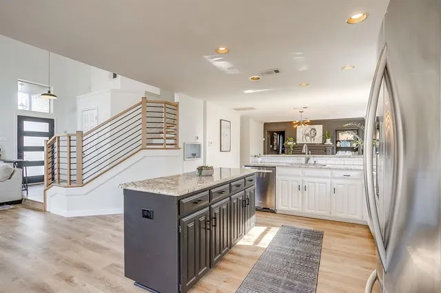 $649,000 | 5147 Haydenbend Circle, Grapevine, TX 76051