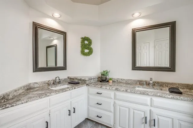 $649,000 | 5147 Haydenbend Circle, Grapevine, TX 76051