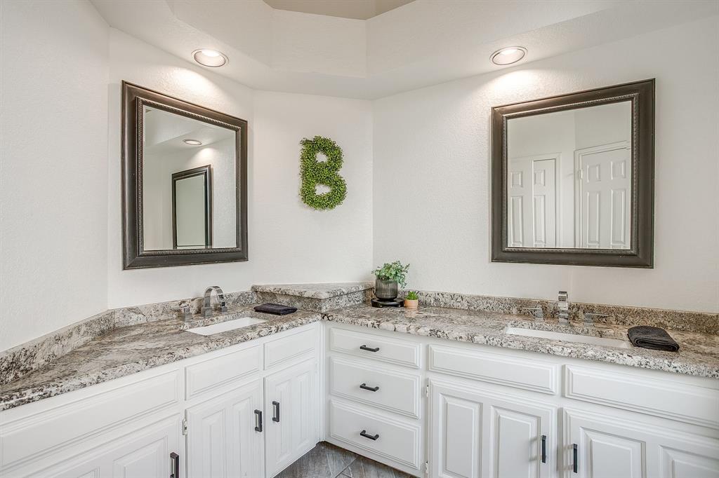 5147 Haydenbend Circle Grapevine, TX 76051 - Photo 28 of 40